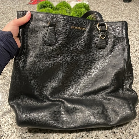 Michael kors Black leather bag - Picture 2 of 5